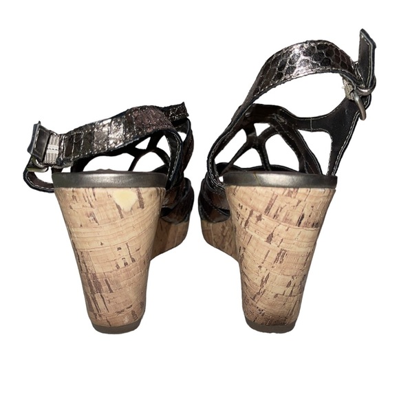 Kelly & Katie - Pewter strappy wedge sandals - size 6 - Picture 4 of 7